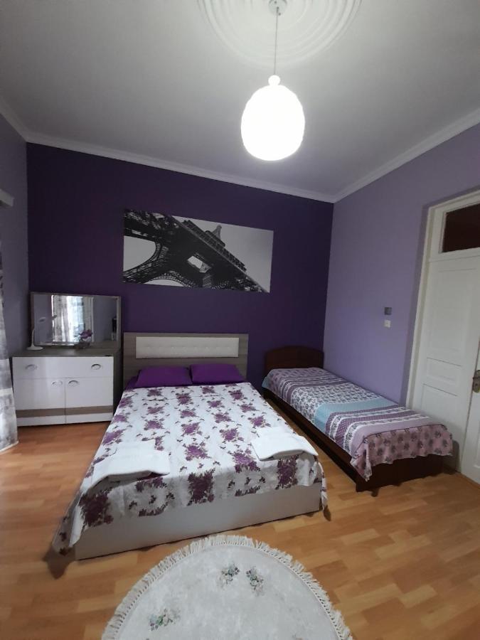 Kemeni Garden Hotel Батуми Екстериор снимка