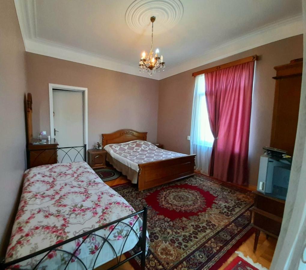 Kemeni Garden Hotel Батуми Екстериор снимка