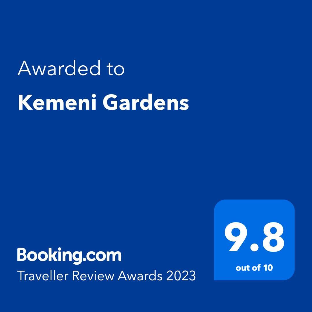 Kemeni Garden Hotel Батуми Екстериор снимка