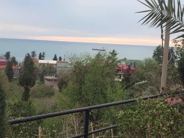 Kemeni Garden Hotel Батуми Екстериор снимка